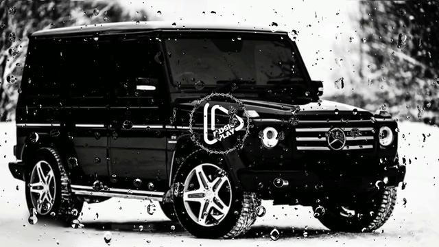 Падал, падал белый снег на мой чёрный пистолет