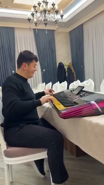 Сакит Самедов Dünya senin 2026 смотреть онлайн