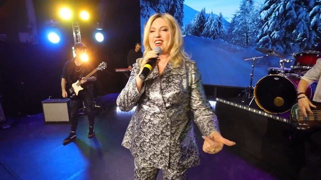 Татьяна Янсон - Эх вы,сани! смотреть онлайн