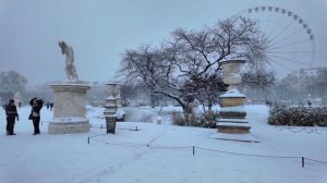 Париж снег 2026 зимняя прогулка по улицам города ❄️