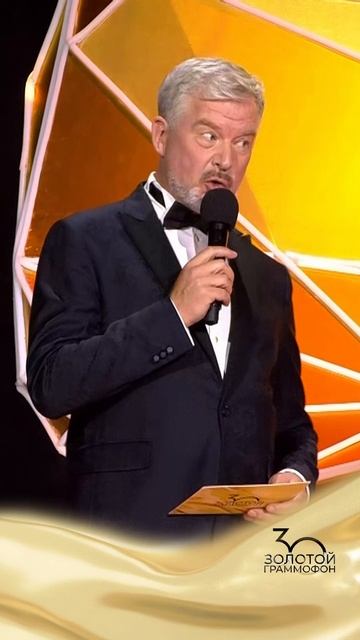 Когда рекомендуешь друга на работу смотреть онлайн