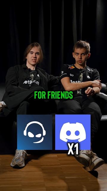 Про-игроки CS отвечают на вопрос: TeamSpeak или Discord #cs2 #counterstrike2 #gaming #donk #monesy смотреть онлайн