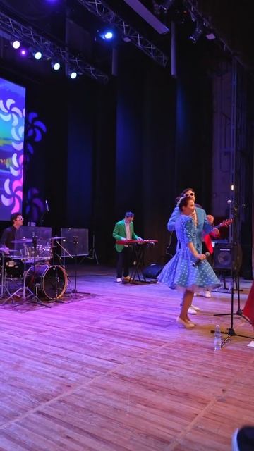 Свинг с Стилягами вечный хит смотреть онлайн