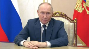 Владимир Путин поздравил работников и ветеранов органов прокуратуры РФ с профессиональным праздником