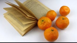 Не выкидывайте кожуру от мандарина. Из нее получаются ароматные украшения для дома