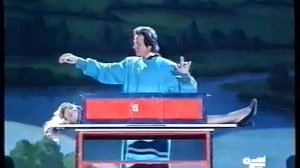 SILVAN SAWING A LADY IN HALF (GABRIELLA CARLUCCI) TAGLIATA IN 3 PEZZI