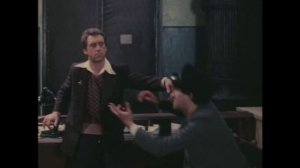 В. Высокий.- Вот раньше жизнь.