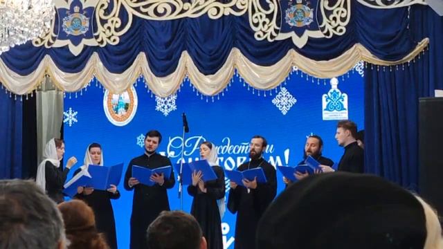 Христос Спаситель в полночь родился смотреть онлайн