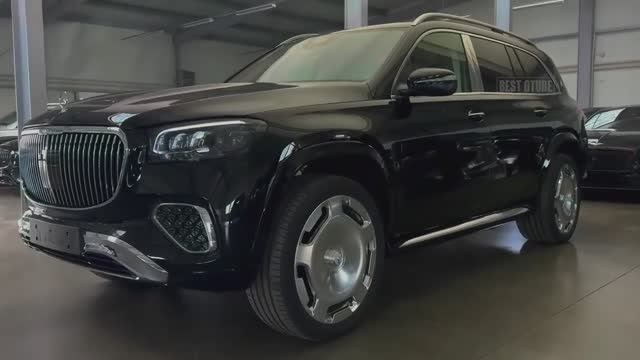 Mercedes-Maybach GLS 600 V8 Twin Turbo 2025 года смотреть онлайн