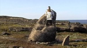 ©  "Тронный. Инсталляция на Троне ч 0" 2006