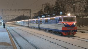 ВЛ82м-069 с поездом Деда Мороза возвращается в Москву