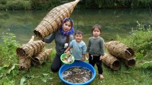 Ловлю гигантского гольца в бамбуковые корзины для продажи на рынке. Готовлю кашу для детей. Дуонг