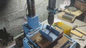 Крепление моста к раме. Минитрактор своими руками.