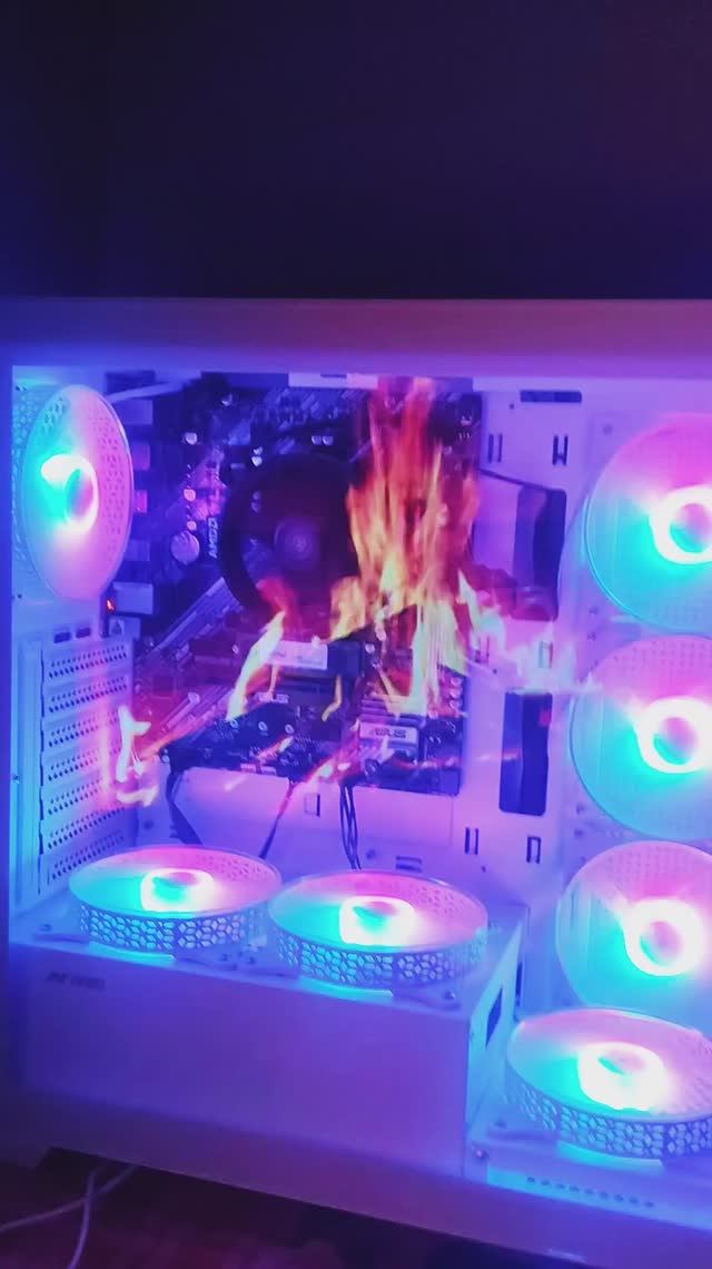 Как нитка может спалить ваш ПК ? смотреть онлайн