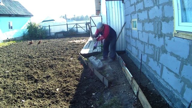 ЗАМОРОЗКИ. ДЕЛАЮ ОТМОСТКУ У НОВОЙ БАНИ. смотреть онлайн