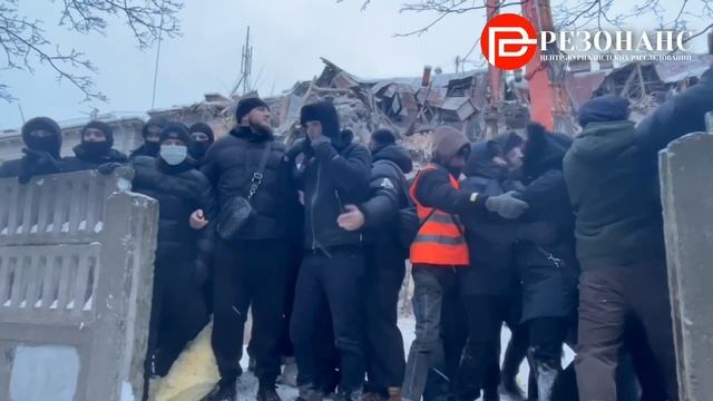 «День позора»: ВНИИБ - под снос, градозащиту - в полицию, «чопу» - «4000 серебренников» смотреть онлайн