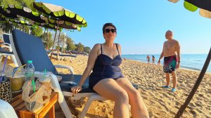 Наши ФИНАНСЫ поют романсы, начали ЭКОНОМИТЬ в Таиланде! Добываю себе ЕДУ на пляже) Болтаем в Паттайе