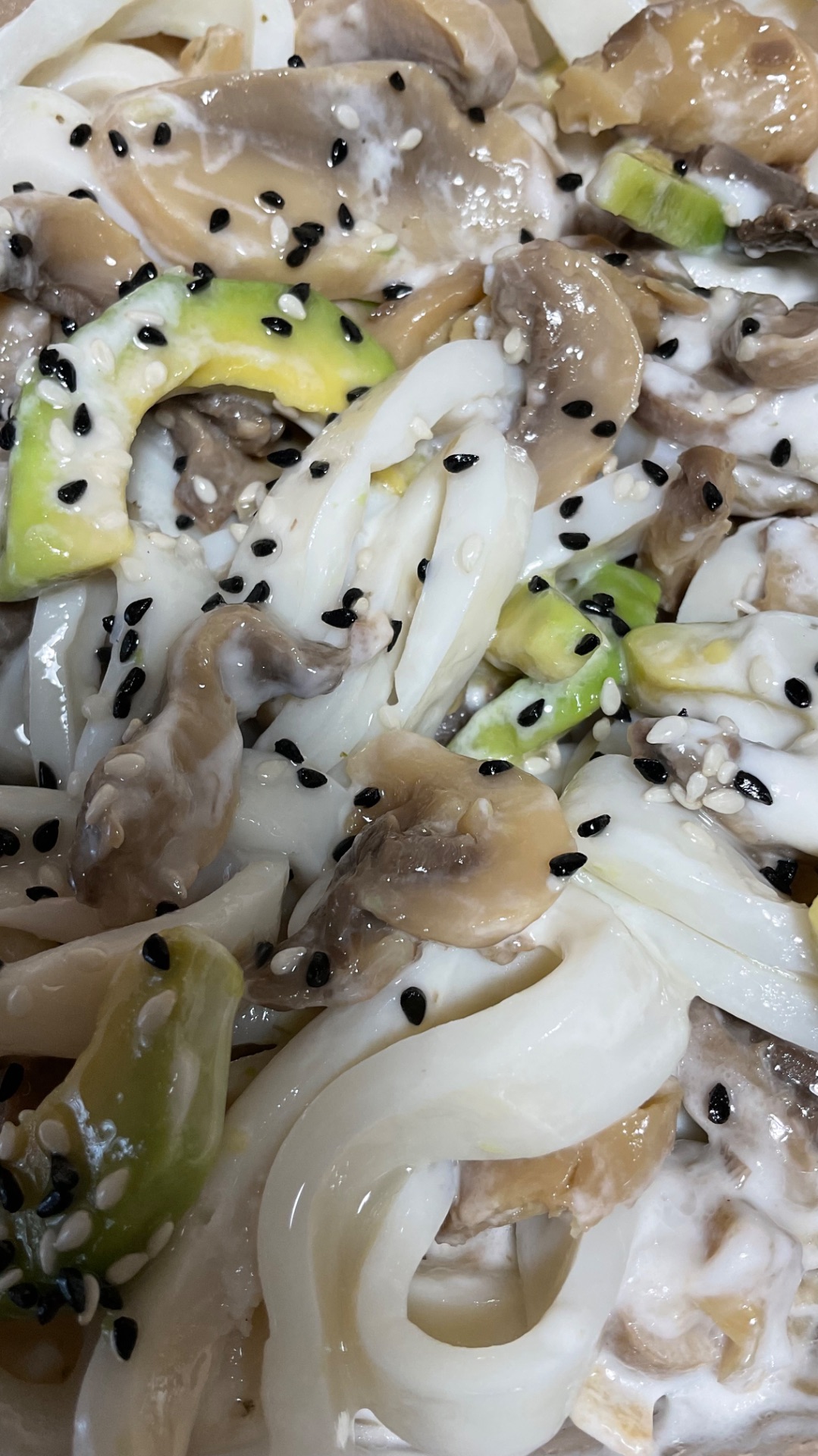 Салат из кальмаров с грибами и авокадо🎄 смотреть онлайн