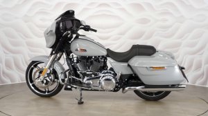 Harley-Davidson Street Glide vin 5HD1KB756RS640489
