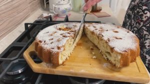 ШАРЛОТКА КРУГЛЫЙ ГОД С КОРИЦЕЙ И ЯБЛОКАМИ простой рецепт в духовке