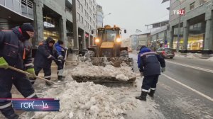 Столичные коммунальщики работают в круглосуточном режиме после снегопада