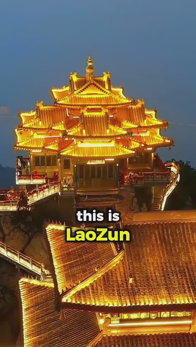 Золотой храм на горе Лаоцзюнь. Красота! 🤩 смотреть онлайн