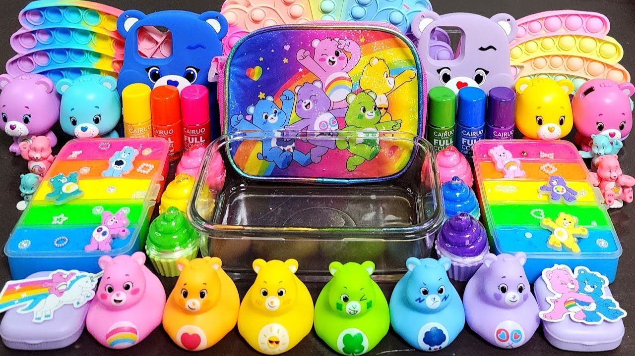 Rainbow Carebears смешивает глиттер с косметикой в слаймы, АСМР Слаймы смотреть онлайн