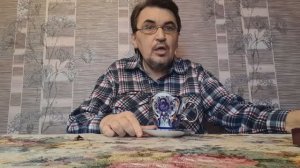 Хейтеры! Расскажите лучше о себе, а о себе я всё и сам знаю.