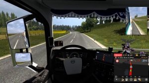 играем в truck simulator 2