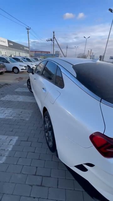 Kia K5 '2022 смотреть онлайн