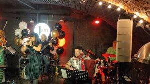 Елисейские поля_французский шансон