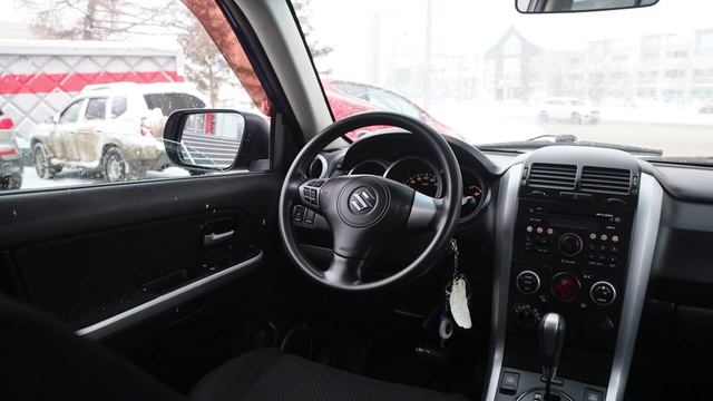 Suzuki Grand Vitara смотреть онлайн