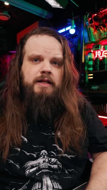 Специальные ступеньки у Falling In Reverse и барабанные примочки у Children Of Bodom смотреть онлайн