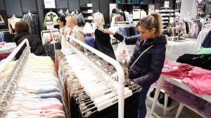 Reserved и Sinsay на кириллице регистрируют в России