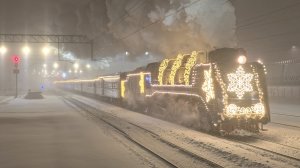 П36-0032 с поездом Деда Мороза в Белокаменной