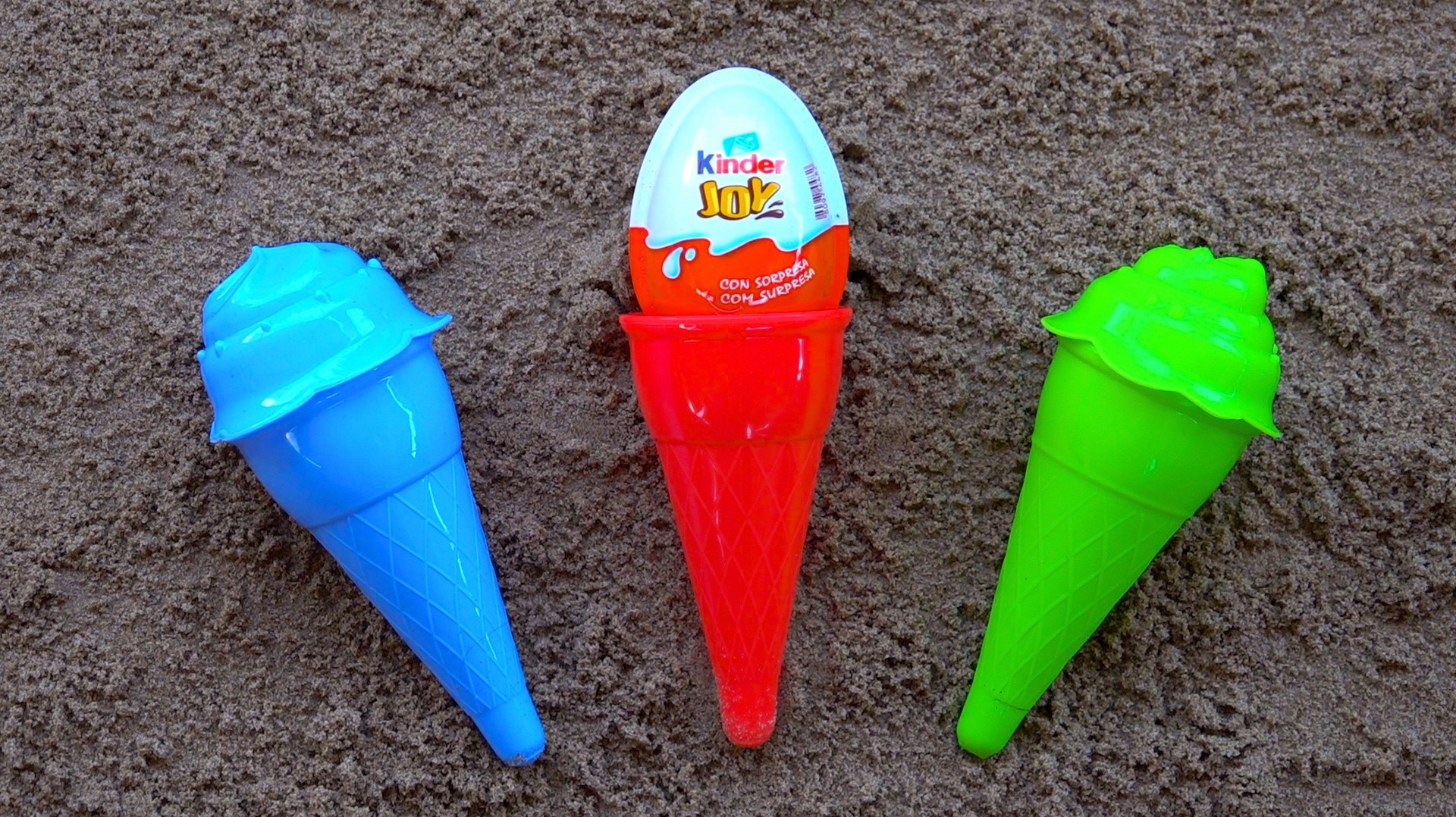 Открываем Яйцо Сюрприз  и  Игрушки Киндер Сюрприз | Мультик для Малышей  | Детские  Песенки смотреть онлайн