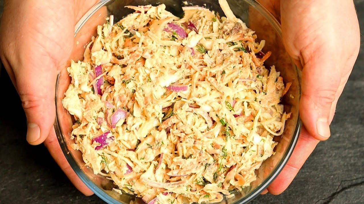 КАПУСТА и САРДИНЫ! Второй день не могу оторвать ЖЕНУ за УШИ от тарелки! Не успеваю готовить добавку! смотреть онлайн