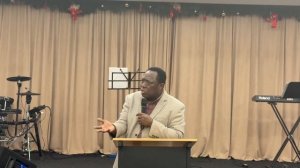 Епископ Джозеф Аду Баах