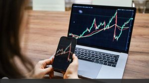 Эксперт рассказал о факторах высокой волатильности на крипторынке на неделе