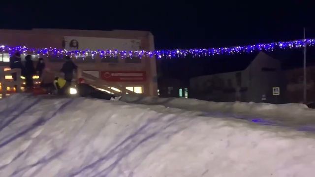 я катался на горке весело смотреть онлайн