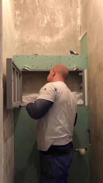 Монтаж люка Шагма от стены до стены