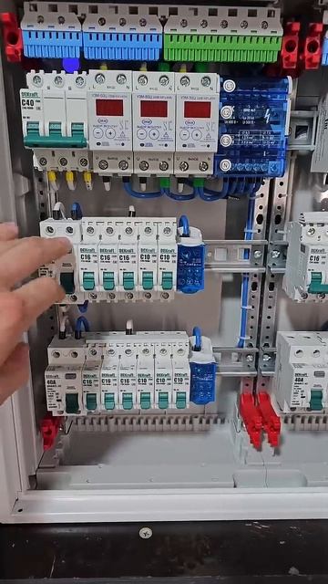 НОВАЯ ФИШКА в сборке электрощитов. Электромонтажные работы в Иваново смотреть онлайн