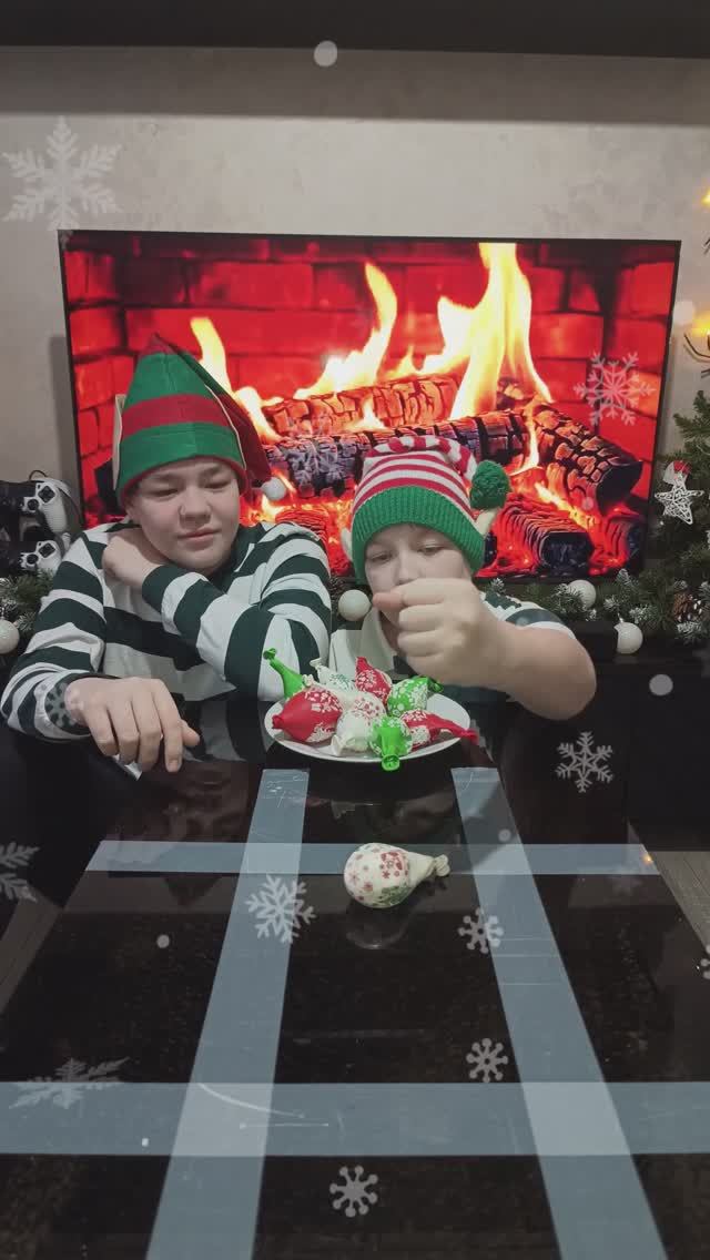 Надувные крестики-нолики. Кто соберёт линию первым? смотреть онлайн