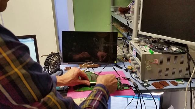 Матплата Asus X550LB заказ 19194 - контрольный запуск. смотреть онлайн