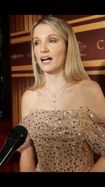 Певица Женя Малахова раскрыла, на кого похожи её дети смотреть онлайн