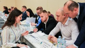 Задать вопрос первым лицам округа можно на выездной администрации