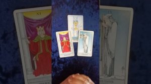 Таро расклад для Козерогов на февраль 2026 года