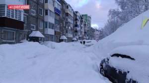 ОЧИСТКЕ МАГИСТРАЛЕЙ В СТОЛИЦЕ КАМЧАТКЕ МЕШАЮТ БРОШЕННЫЕ НА ОБОЧИНЕ МАШИНЫ • НОВОСТИ КАМЧАТКИ