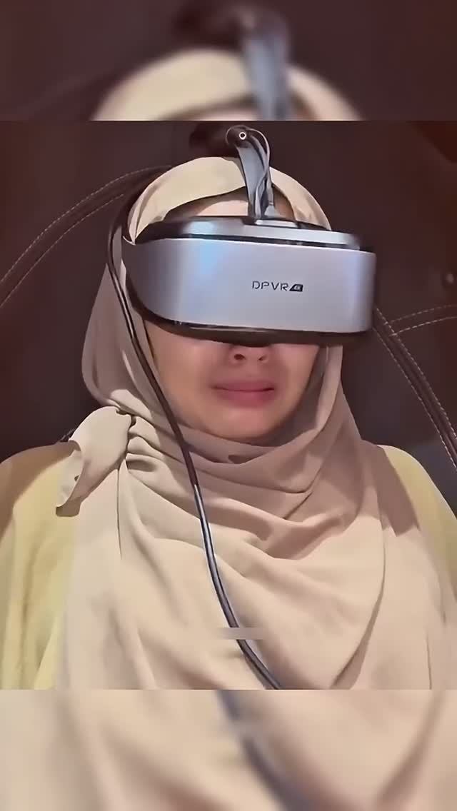 Жизнь и История Пророка Мухаммада ﷺ  через VR очки! смотреть онлайн