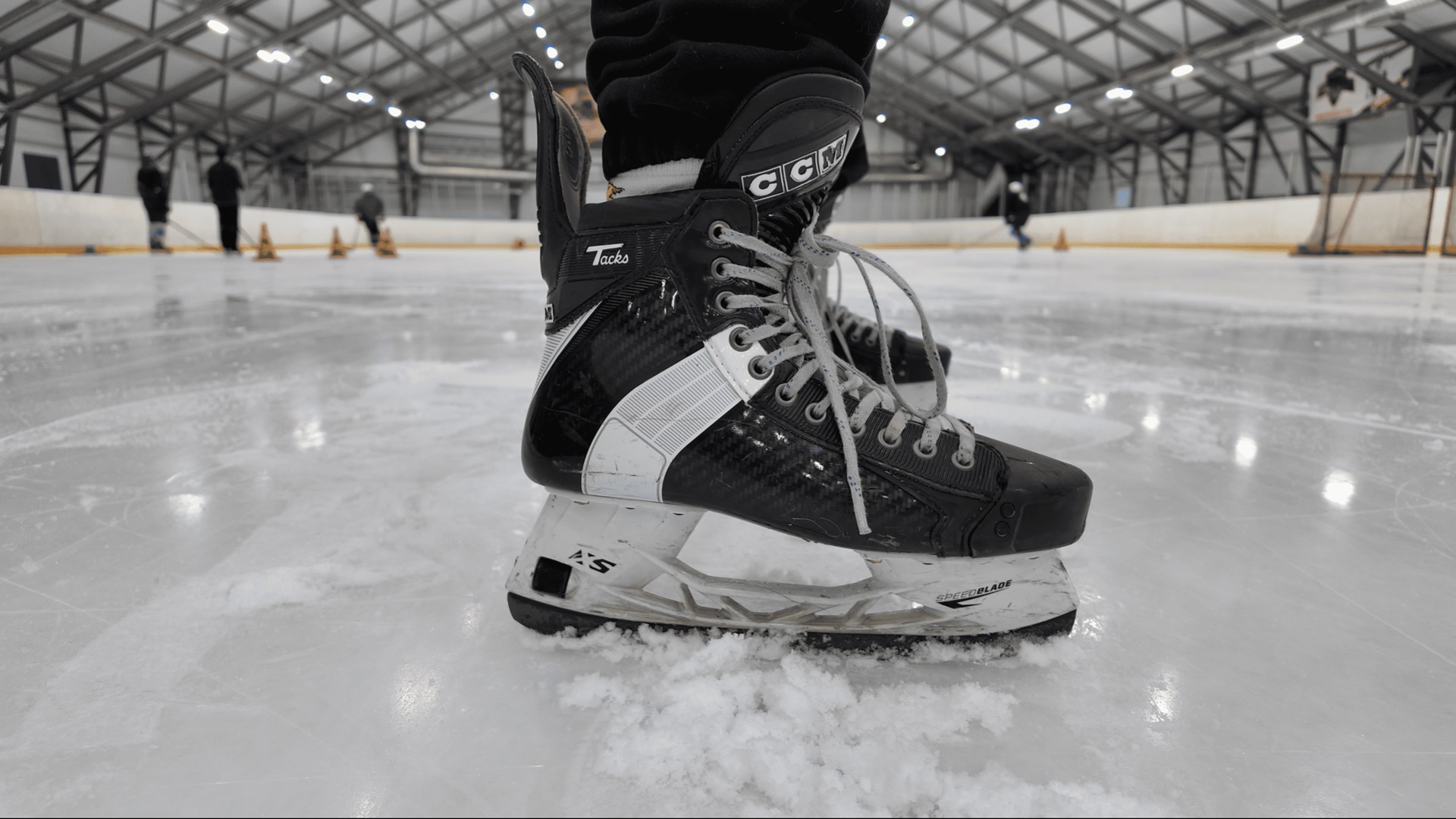 Что стало с коньками ССM RETRO TACKS 652 спустя 1.5 года? смотреть онлайн